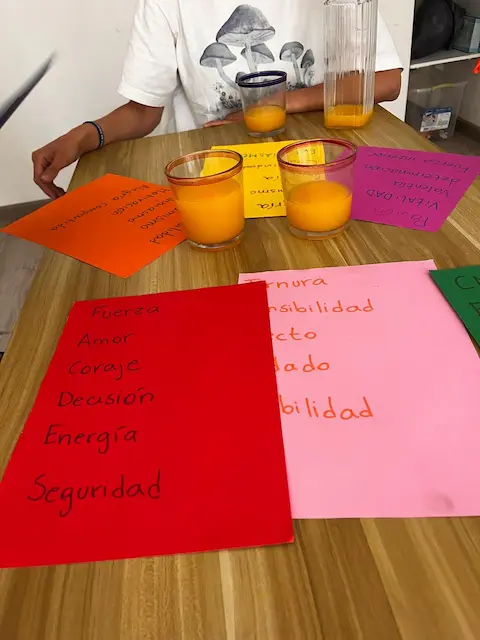 Mente activa, bienestar que acompaña.Bienestar emocional y neurotraining. El adulto mayor activo. - imagen 1